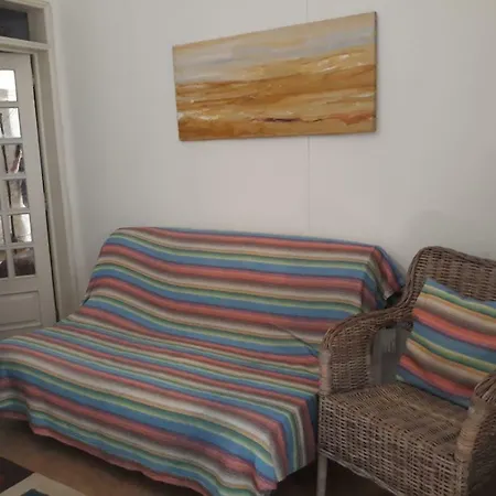 Apartment Flat In Historic Neighbourhood *